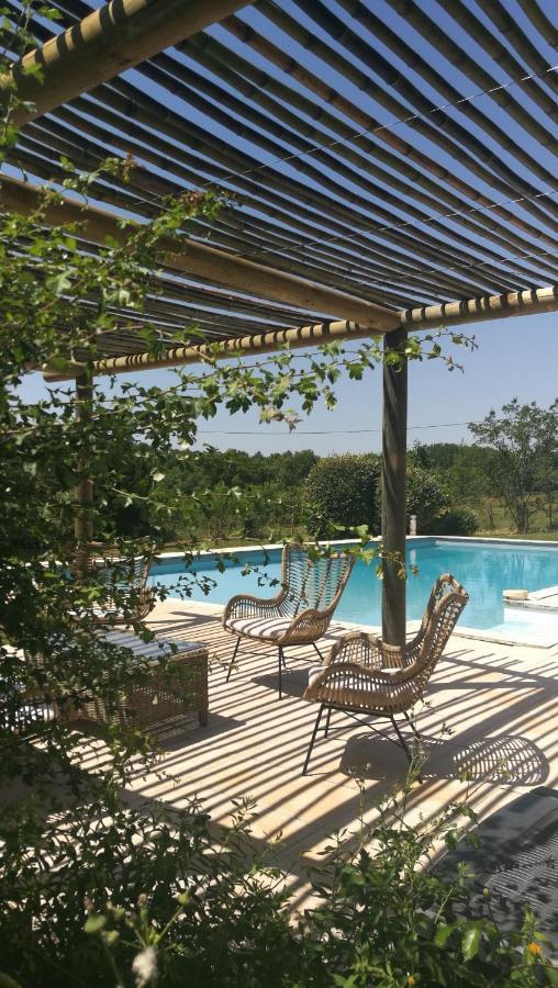 Bed and Breakfast Domaine De Rateau Bayas Exterior foto